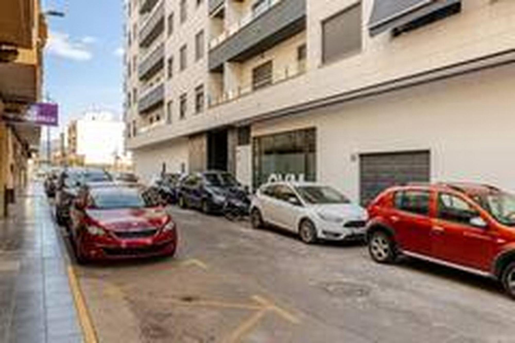 Apartamentos Nuevo Con Aire Y Wifi Aguilas Exterior photo