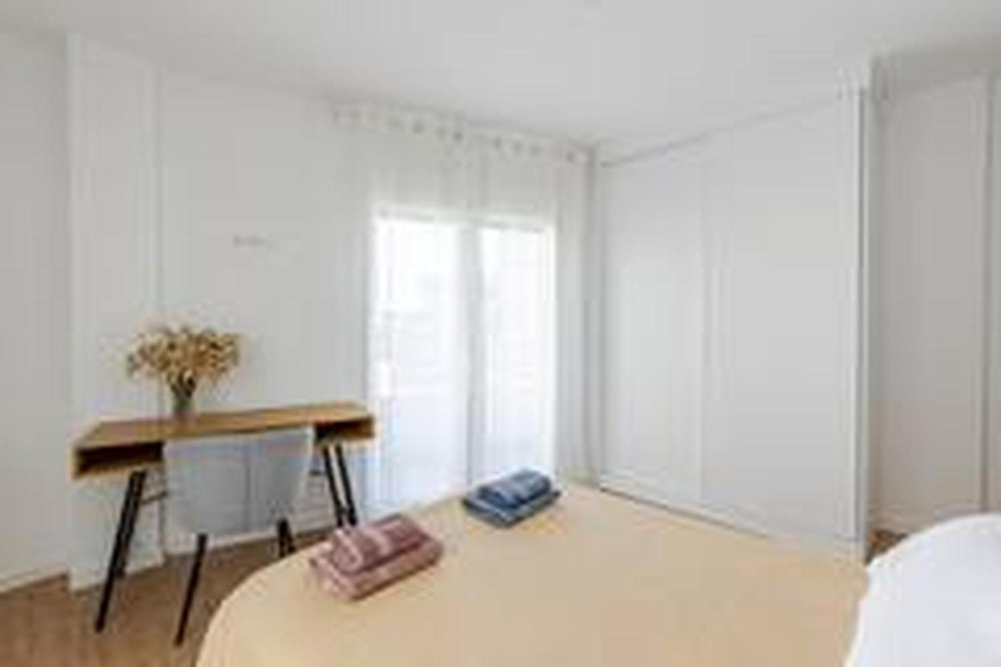 Apartamentos Nuevo Con Aire Y Wifi Aguilas Exterior photo