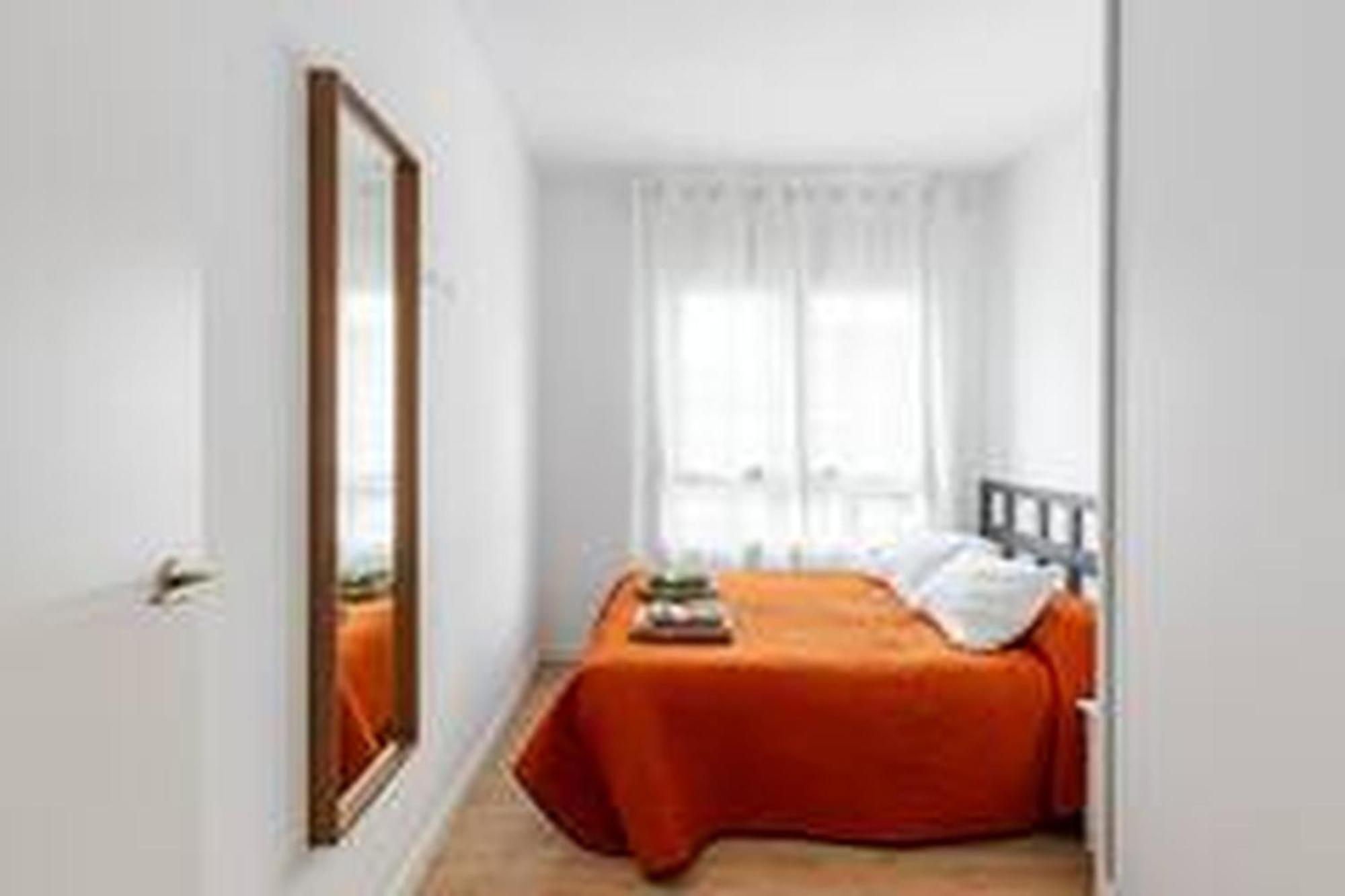 Apartamentos Nuevo Con Aire Y Wifi Aguilas Exterior photo